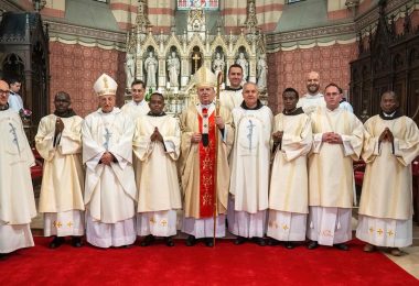 mons vuk i zaredio sedmoricu akona etvorica dolaze