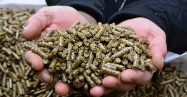 pelet opet brine gra ane na isporuku se eka do pro