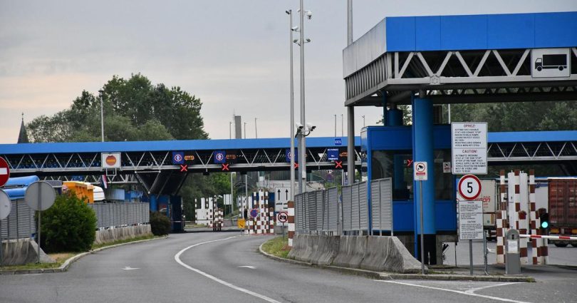 stari grani ni prijelaz izme u hrvatske i bih pono